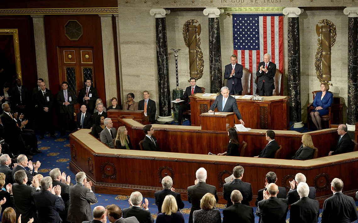 רה"מ בנימין נתניהו בנאום בפני הקונגרס (2015) צילום: עמוס בן גרשום, לע"מ